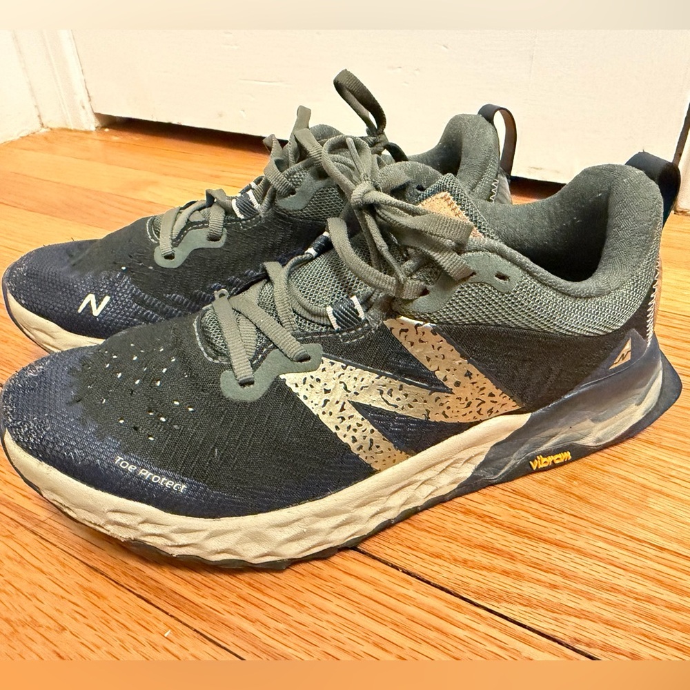 New Balance Men's Fresh Foam X Hierro V6
Trail Running Athletic Shoes